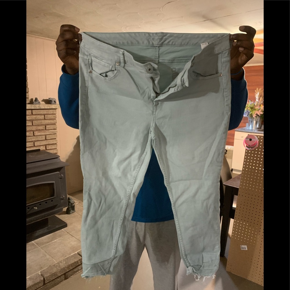 Maurice’s capris